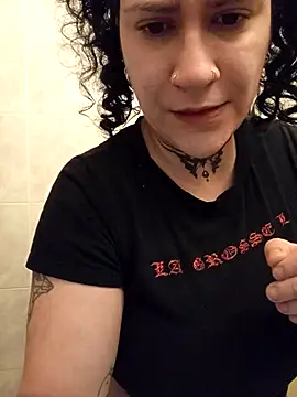 callmelouve online show from 22, 10, 2025