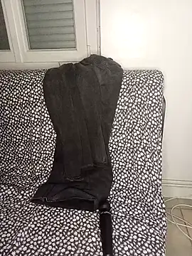 callmelouve online show from 11, 4, 2026