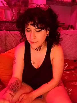 callmelouve online show from 22, 11, 2025