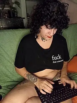 callmelouve online show from 16, 11, 2025