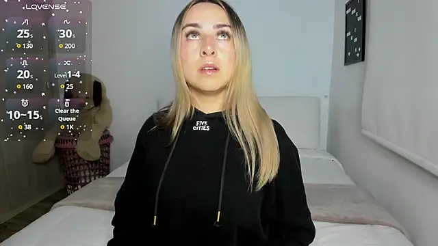 sophi mooreno online show from 10, 9, 2025