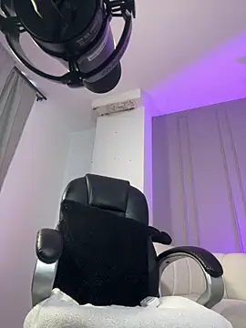 Frank Farrell online show from 2, 4, 2026