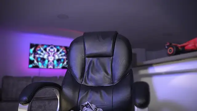 Frank Farrell online show from 10, 10, 2025