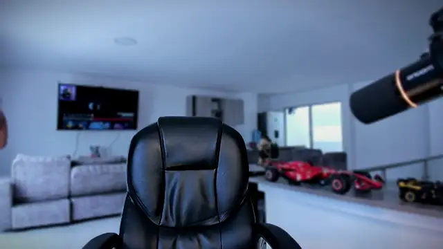 Frank Farrell online show from 12, 9, 2025