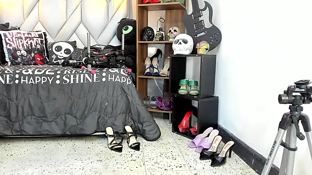 MirandaHaguen online show from 7, 3, 2026