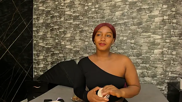 ArianaBlackk online show from 28, 9, 2025