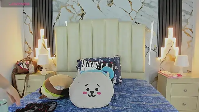 Snapshot of mollieblue69 chatting on 16, 3, 2025 mollieblue69 online show from 16, 3, 2025