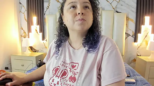 Snapshot of mollieblue69 chatting on 28, 2, 2025 mollieblue69 online show from 28, 2, 2025