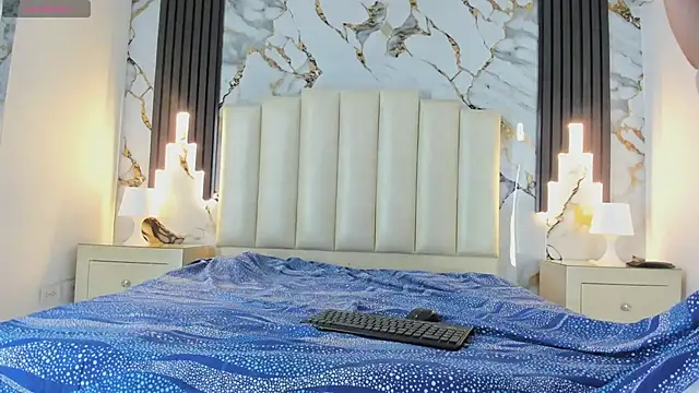 Snapshot of mollieblue69 chatting on 11, 3, 2025 mollieblue69 online show from 11, 3, 2025