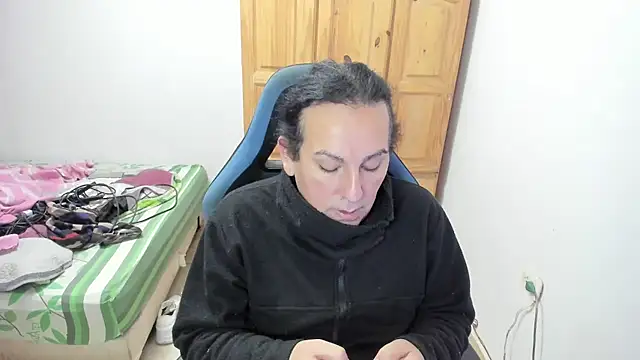 veronikstrixx online show from 8, 7, 2026