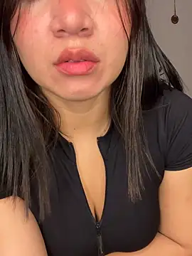 Snapshot of Lizzi_049 chatting on 11, 2, 2026 Lizzi 049 online show from 11, 2, 2026