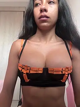 Anamhenao online show from 21, 12, 2025