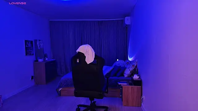  whiteprincess online show from 20, 3, 2025