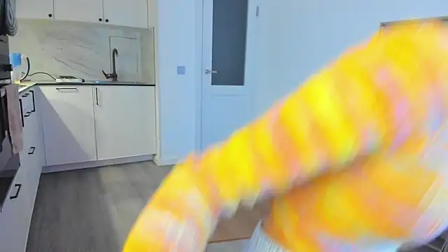 Kossie  online show from 6, 2, 2025