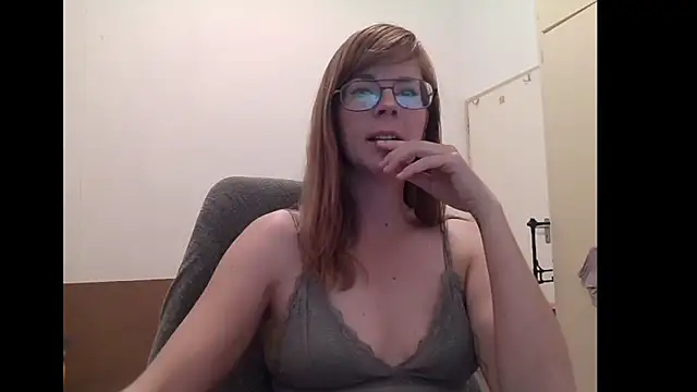 SavannaGirly online show from 4, 6, 2026