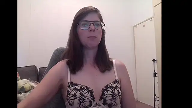 SavannaGirly online show from 5, 2, 2026