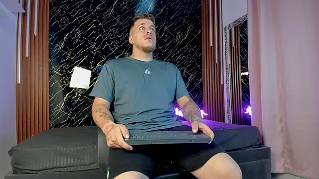 keane lee online show from 15, 12, 2025