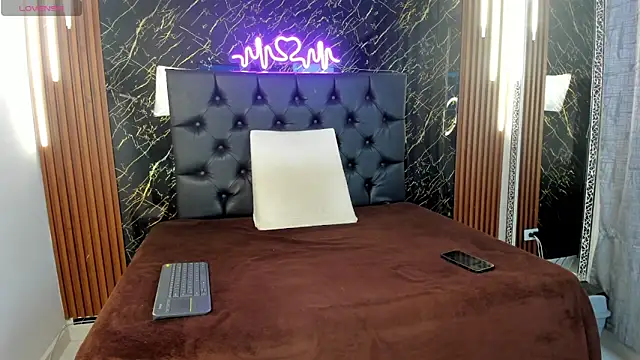 Snapshot of keane_lee chatting on 21, 10, 2025 keane lee online show from 21, 10, 2025