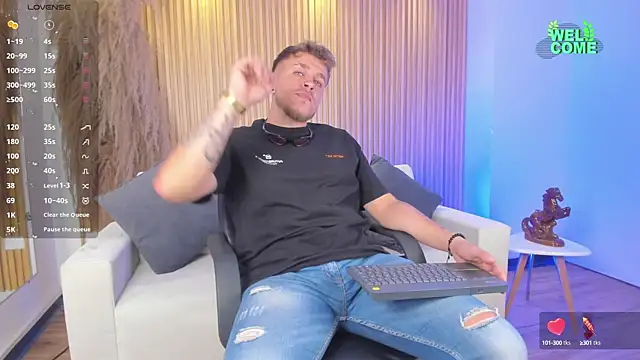 Snapshot of keane_lee chatting on 22, 1, 2025 keane lee online show from 22, 1, 2025