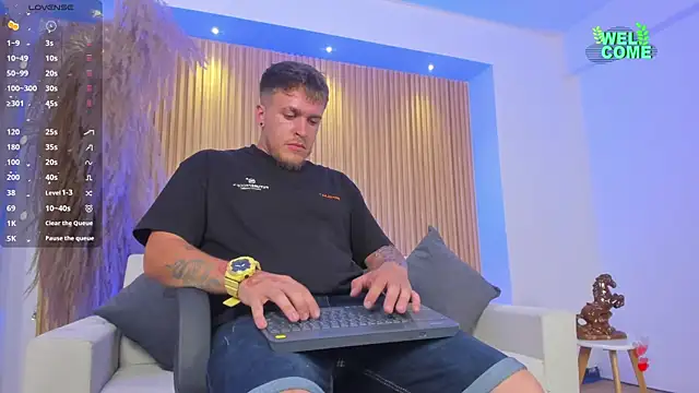 Snapshot of keane_lee chatting on 31, 1, 2025 keane lee online show from 31, 1, 2025