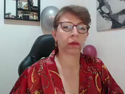 Chayla Ruiz online show from 12, 3, 2025