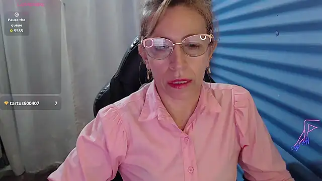 Chayla Ruiz online show from 23, 4, 2026