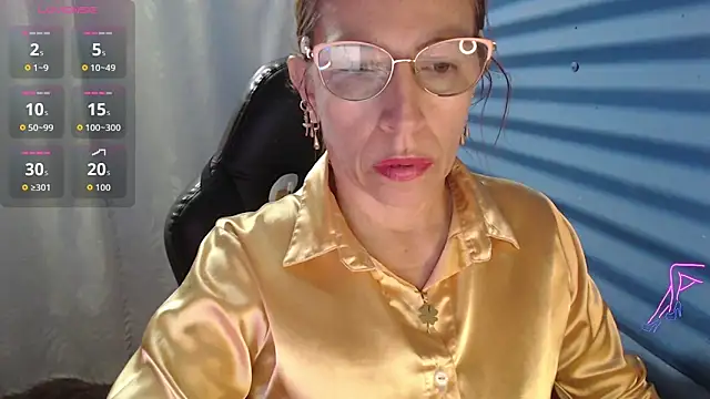 Chayla Ruiz online show from 13, 5, 2026