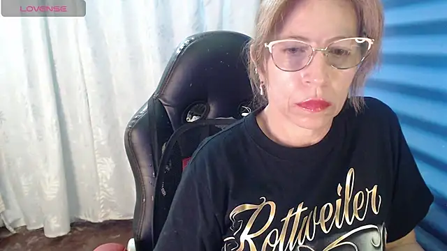 Chayla Ruiz online show from 31, 3, 2026