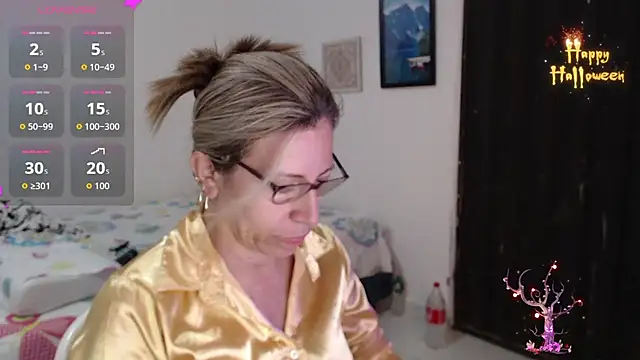 Chayla Ruiz online show from 16, 10, 2025