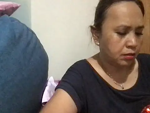 Lhadycarolyn online show from 10, 3, 2025