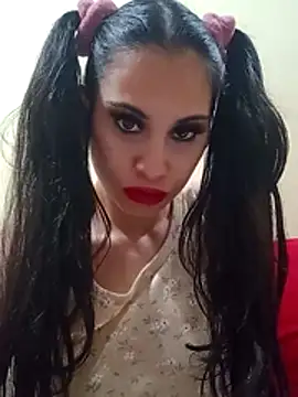 molymeneses online show from 9, 5, 2026
