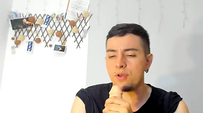 Jhoan saenz online show from 27, 2, 2025