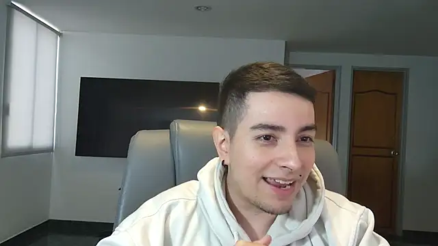 Jhoan saenz online show from 11, 11, 2025