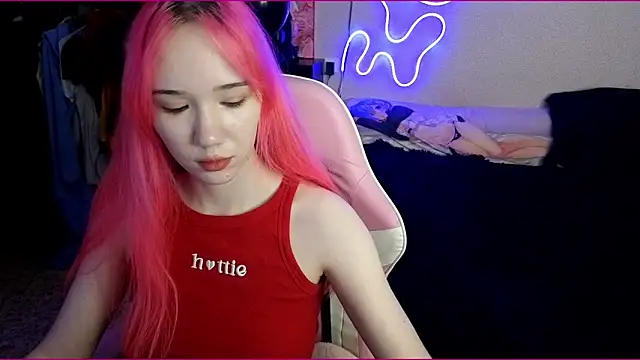 Maya Viola online show from 21, 10, 2025