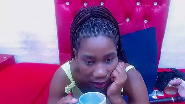 XSCARLETQUEENXX online show from 6, 2, 2026