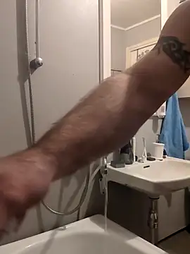 mustang69696 online show from 12, 4, 2026