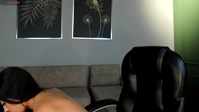 Snapshot of JadeEvansX chatting on 11, 3, 2025 JadeEvansX online show from 11, 3, 2025