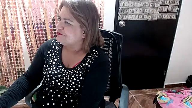 NAILAH SANZ online show from 1, 3, 2025