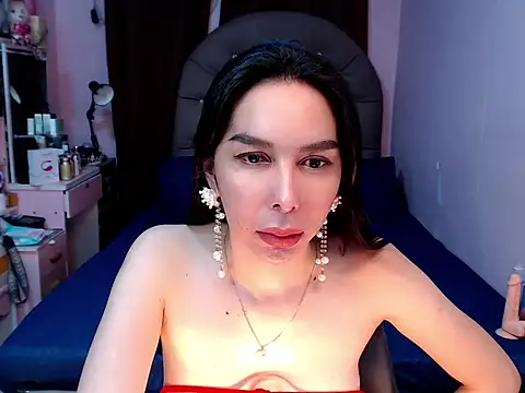 TSDESIREcindy29 online show from 21, 10, 2025