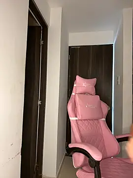 jailyncam  online show from 19, 6, 2026