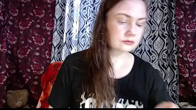 EmilyDoth online show from 14, 3, 2025