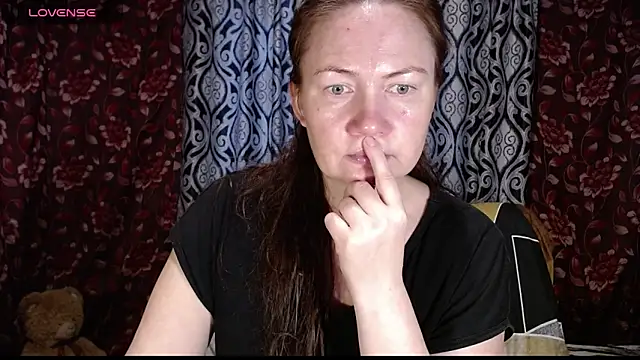 EmilyDoth online show from 13, 9, 2025