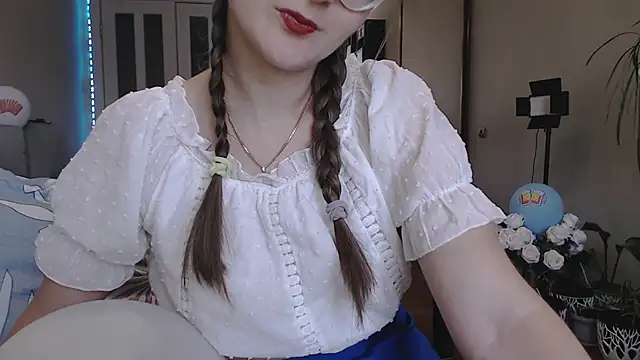 KiraGoldens online show from 29, 9, 2025