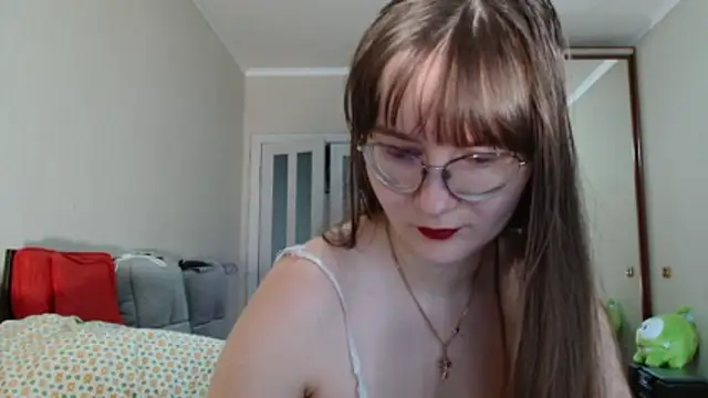 KiraGoldens online show from 13, 4, 2026