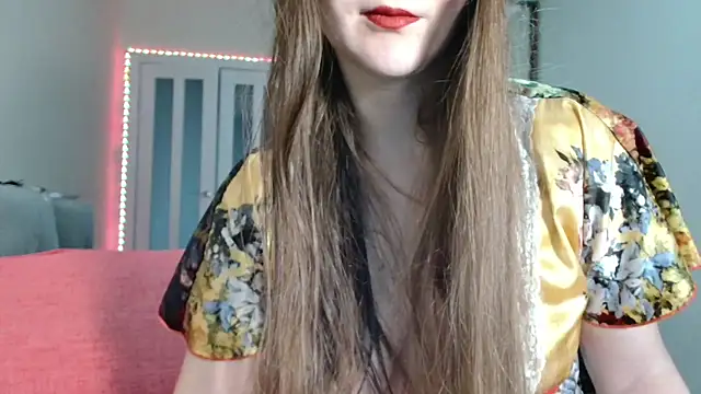 KiraGoldens online show from 26, 2, 2026