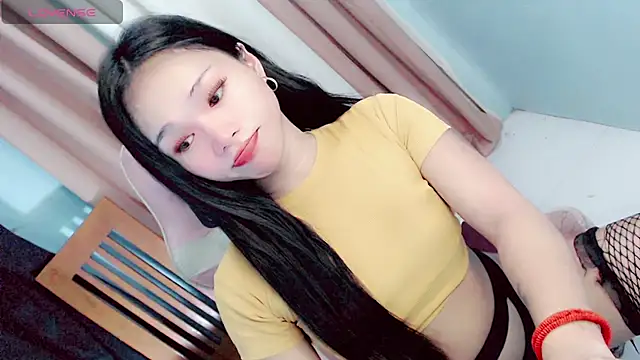 amomentoflust69 online show from 22, 5, 2026