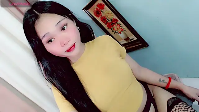 amomentoflust69 online show from 24, 5, 2026