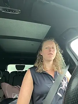 Girlnina-1995 online show from 3, 6, 2026