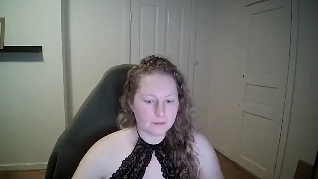 Girlnina-1995 online show from 25, 2, 2025