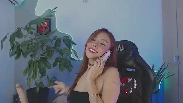 LauPolett online show from 12, 4, 2026